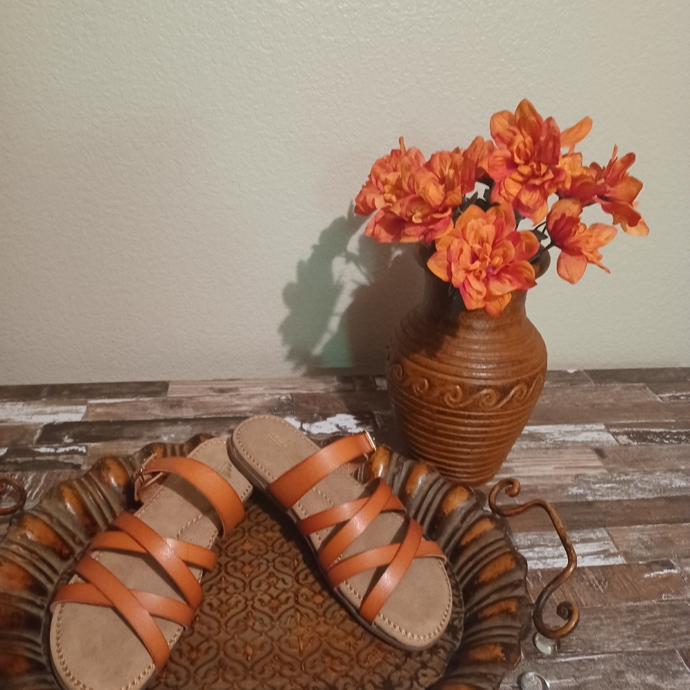 These  Super Cute Sandals